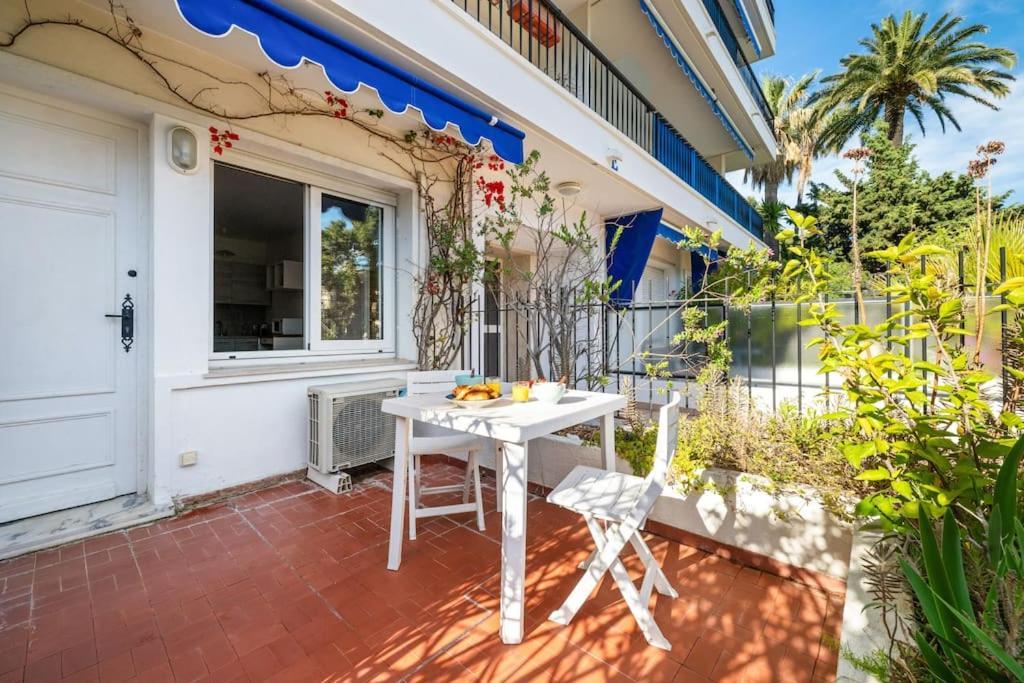 L'Oiseau Bleu - Terrasse - Parking Collectif - Climatisation Daire Menton Dış mekan fotoğraf